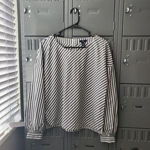 Striped Gap shirt SMALL